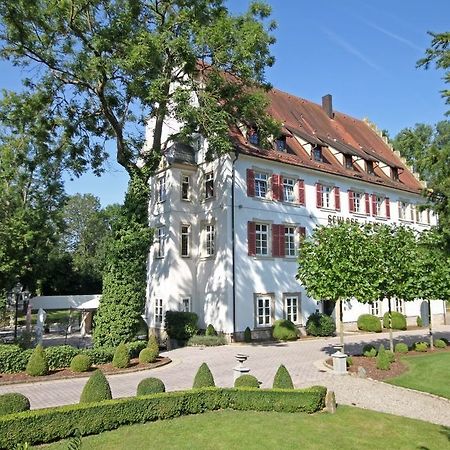 Hotel Schloss Lehen Бад-Фридрихсхалль Экстерьер фото