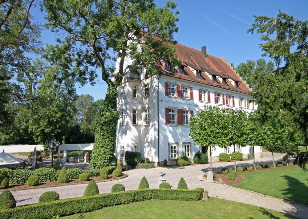 Hotel Schloss Lehen Бад-Фридрихсхалль Экстерьер фото