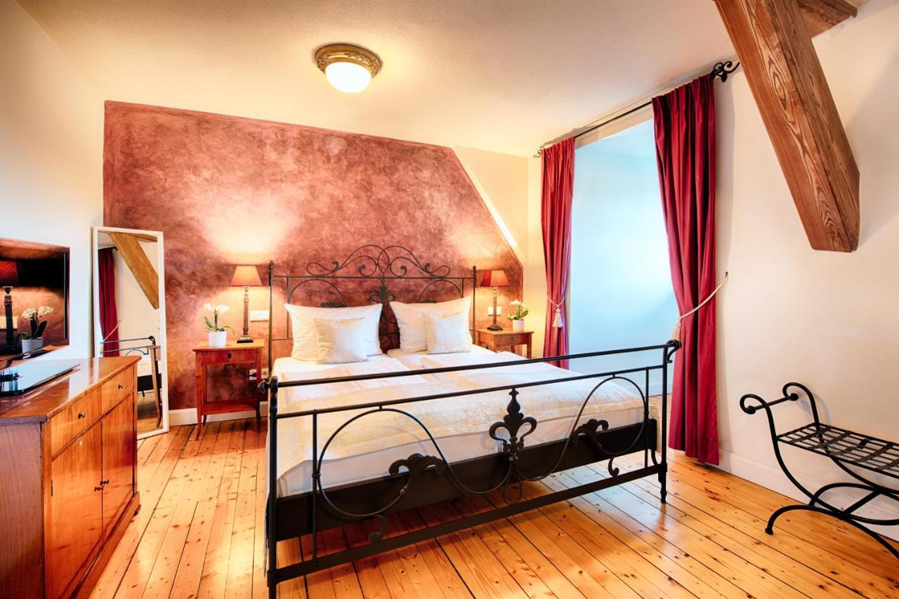 Hotel Schloss Lehen Бад-Фридрихсхалль Экстерьер фото